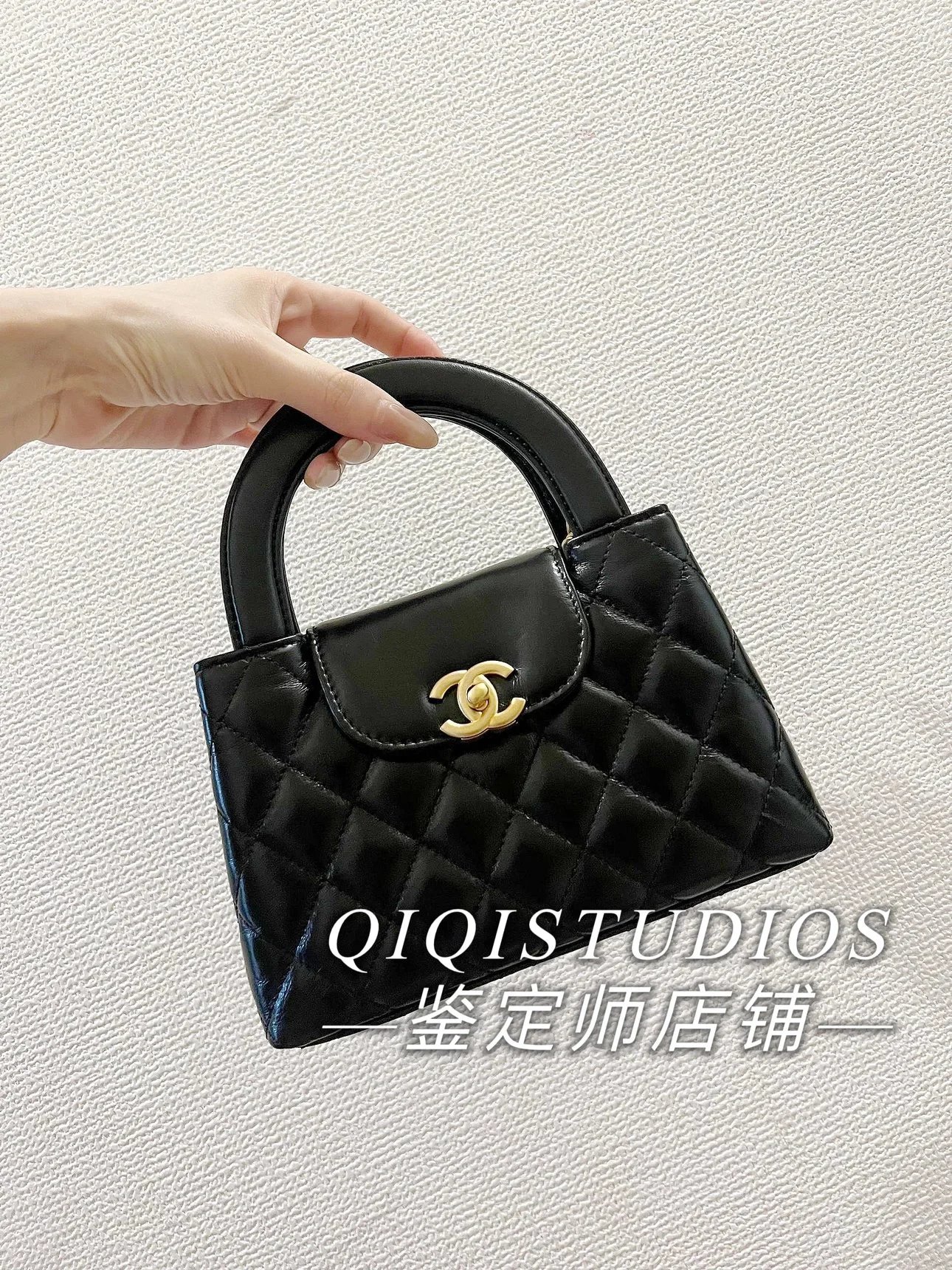 Chanel Handbags kelly