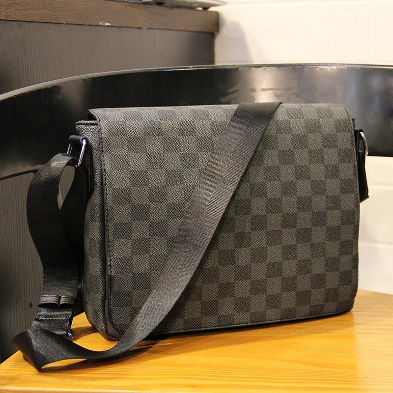 Louis Vuitton Bag (Cheap) Man