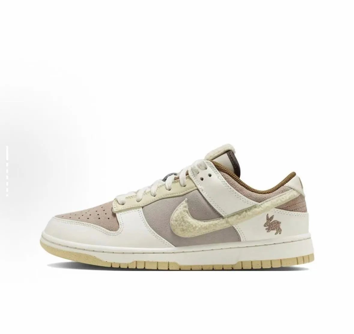 Nike Dunk Year Sof Rabbit